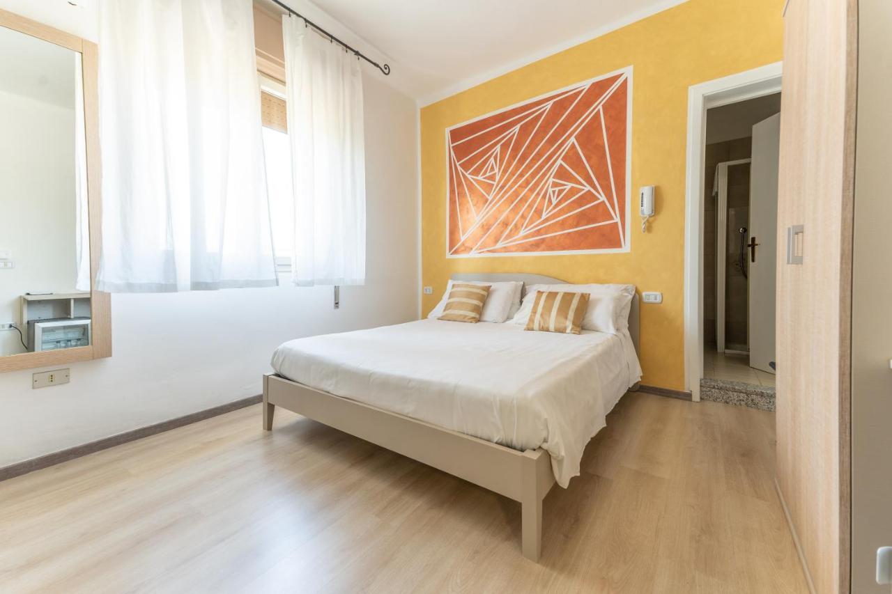 Hotel Benaco Mavras Peschiera del Garda Luaran gambar