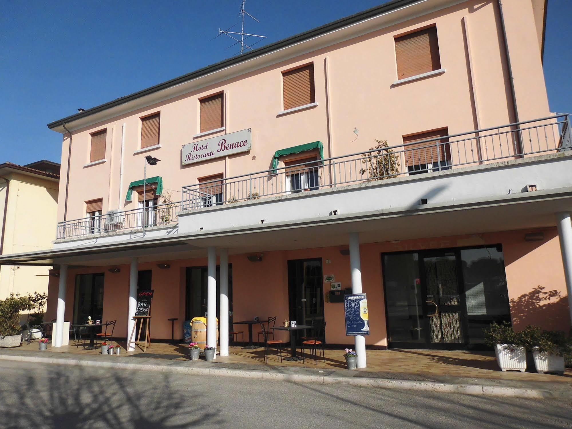Hotel Benaco Mavras Peschiera del Garda Luaran gambar